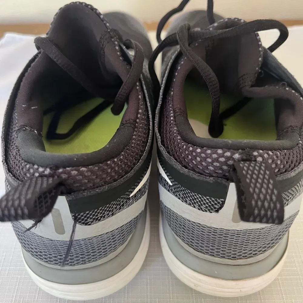 Nike Free Lunarlon black/gray specks, white sole, great condition, lightweight,9
